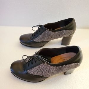 clarks claeson pearl